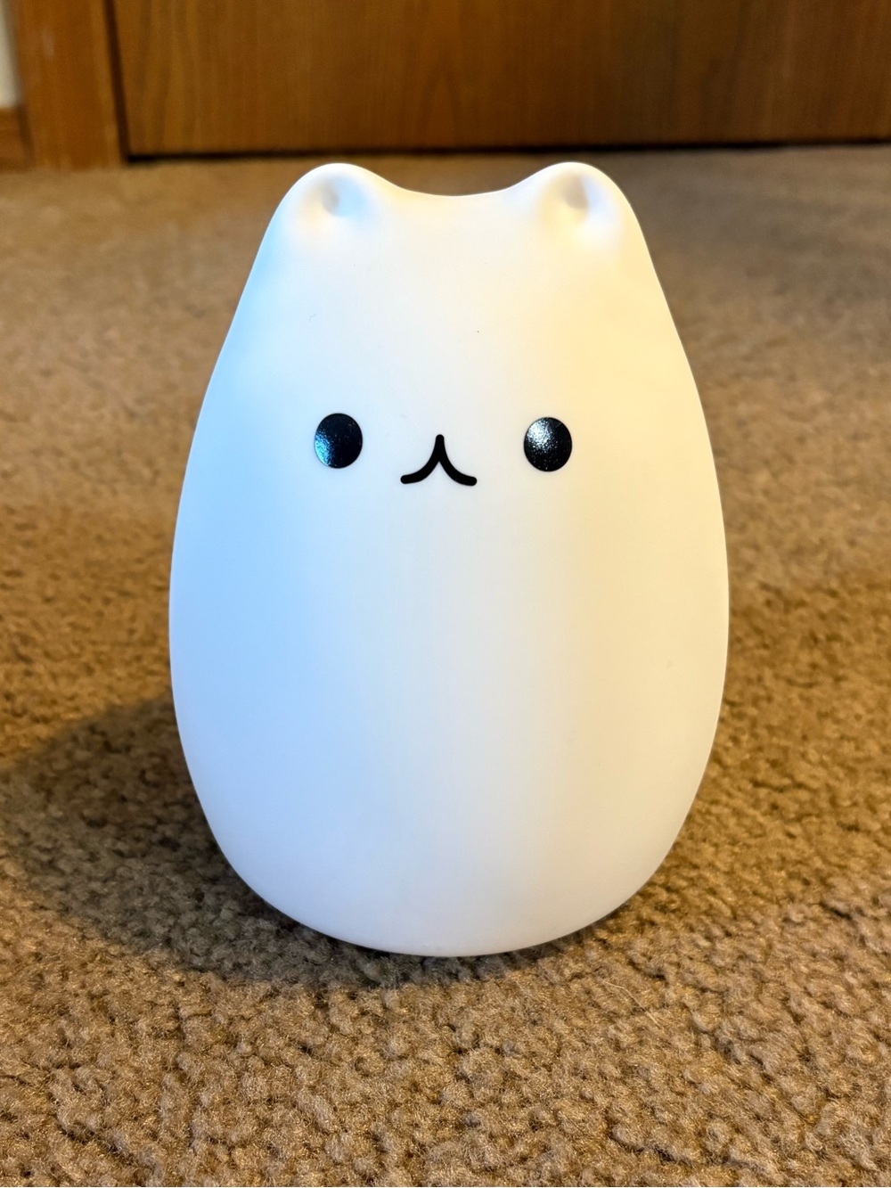 Kitty Night Light Rechargeable Silicone  Lamp with Warm White and 7 Other Colors